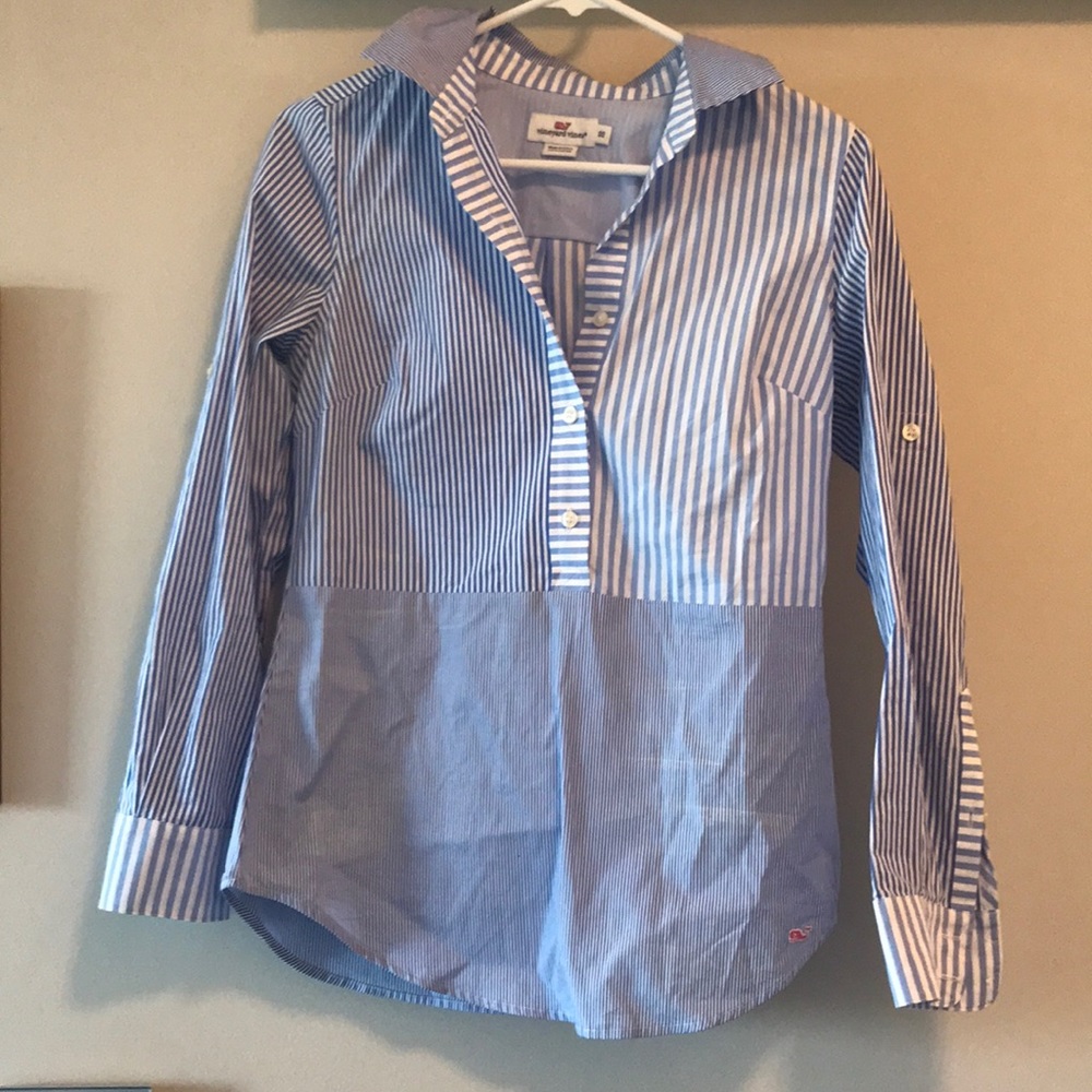 Vineyard Vines collared half-button shirt